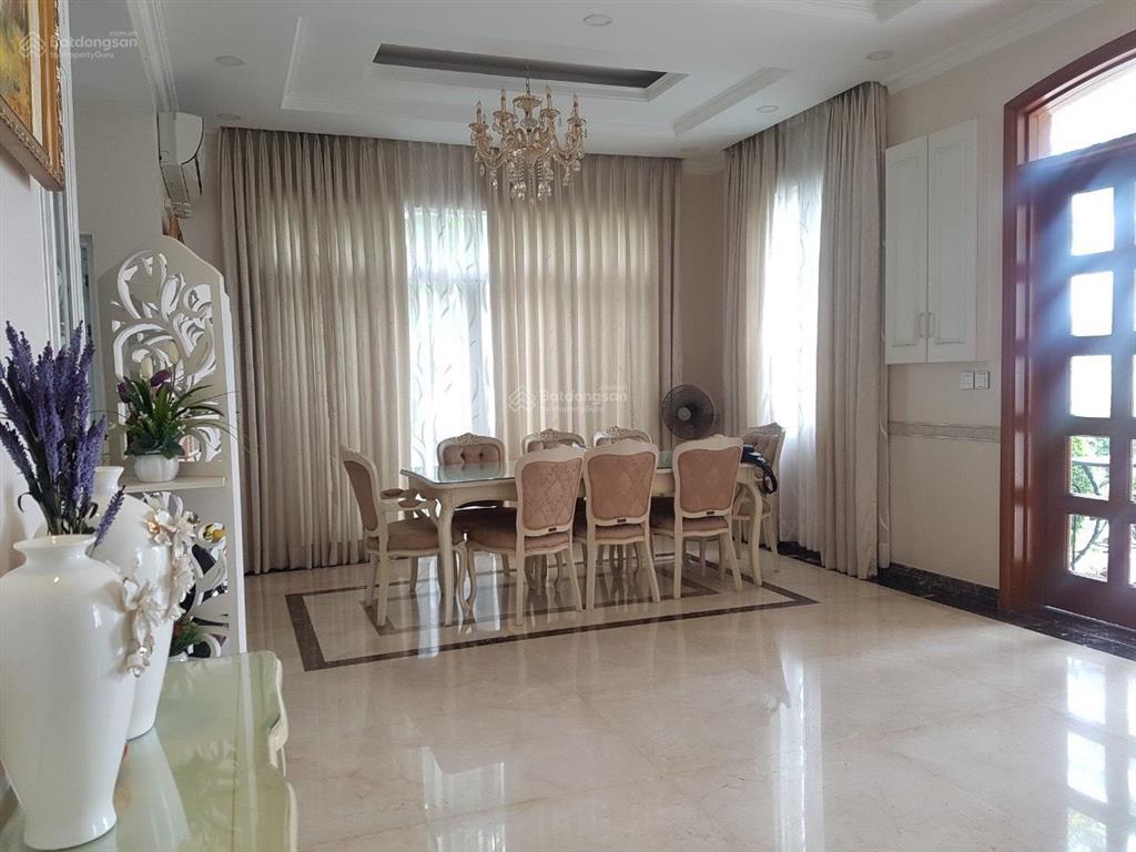Cho thuê gấp bt đơn lập 300m2, 5pn, 5wc tại phú mỹ hưng, quận 7, giá 100 triệu/tháng  0912 302 ***