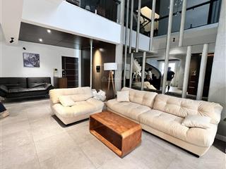 Cho thuê căn hộ penthouse sky garden phú mỹ hưng, dt 330m2, 5pn, mới đẹp giá rẻ  0912 302 ***
