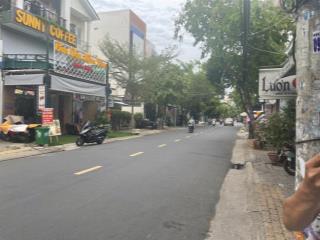 nhà Dt 7.9x18,5m Đường 79 phường Tân Quy Q7. vị trí Kinh doanh