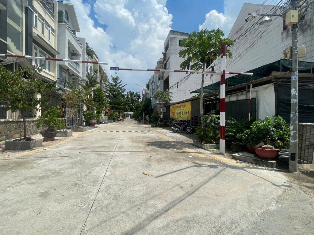 Đất Trống góc 2 Mặt Tiền 11x20m Khu Tân An Huy 1hecta P Tân phong Q7, giá 26 tỷ TL