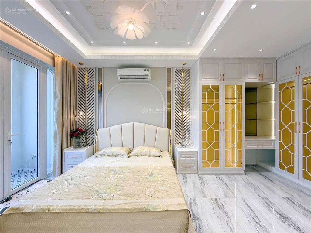 Siêu phẩm nam long cạnh phú mỹ hưng | thang máy garage 2 ô tô