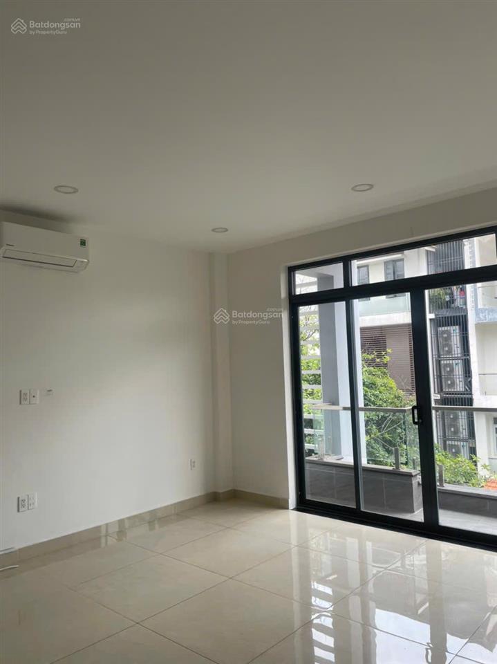 Cho thuê văn phòng 100m2 giá tốt nhất dự án him lam kênh tẻ quận 7