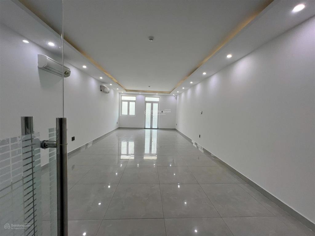 Cho thuê nhà nguyên căn 5x20m, nhà mới đẹp tại kdc him lam kênh tẻ q7