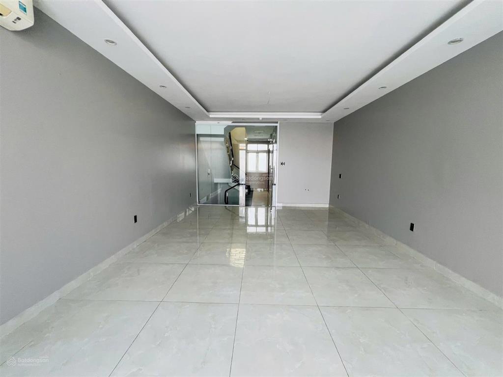 Cho thuê nhà nguyên căn 5x20m, nhà mới đẹp tại kdc him lam kênh tẻ q7