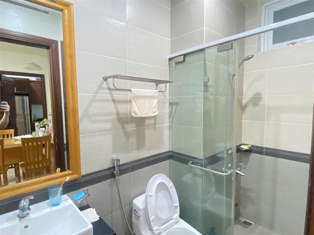 Cần bán căn hộ 2pn đt 102m2 rộng view thoáng full nội thất tại him lam riverside quận 7