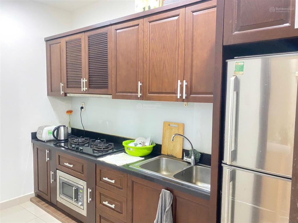 Cần bán căn hộ 2pn đt 102m2 rộng view thoáng full nội thất tại him lam riverside quận 7