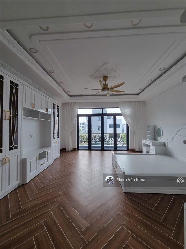 Bán nhà riêng 5 tầng 5 x 19 (có thang máy 450kg) mới 100% full nội thất ngay trường c3 phước kiển