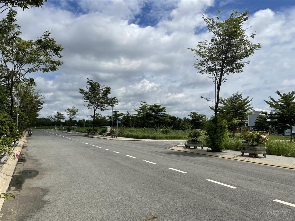 Bán gấp lô đất 87,5m2 tại kdc gia long riverside phước kiển nhà bè kế bên kđt ziet giest chỉ 500m