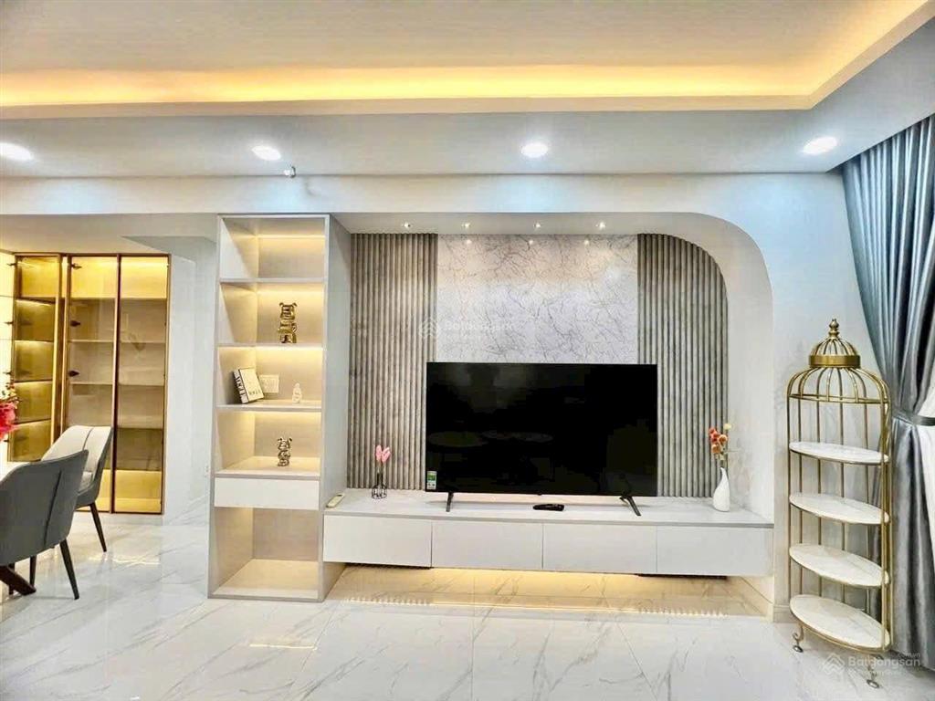 Cần bán nhanh green valley 128m2, 3pn, 2wc nhà full nội thất 10,3 tỷ.  0914 266 ***