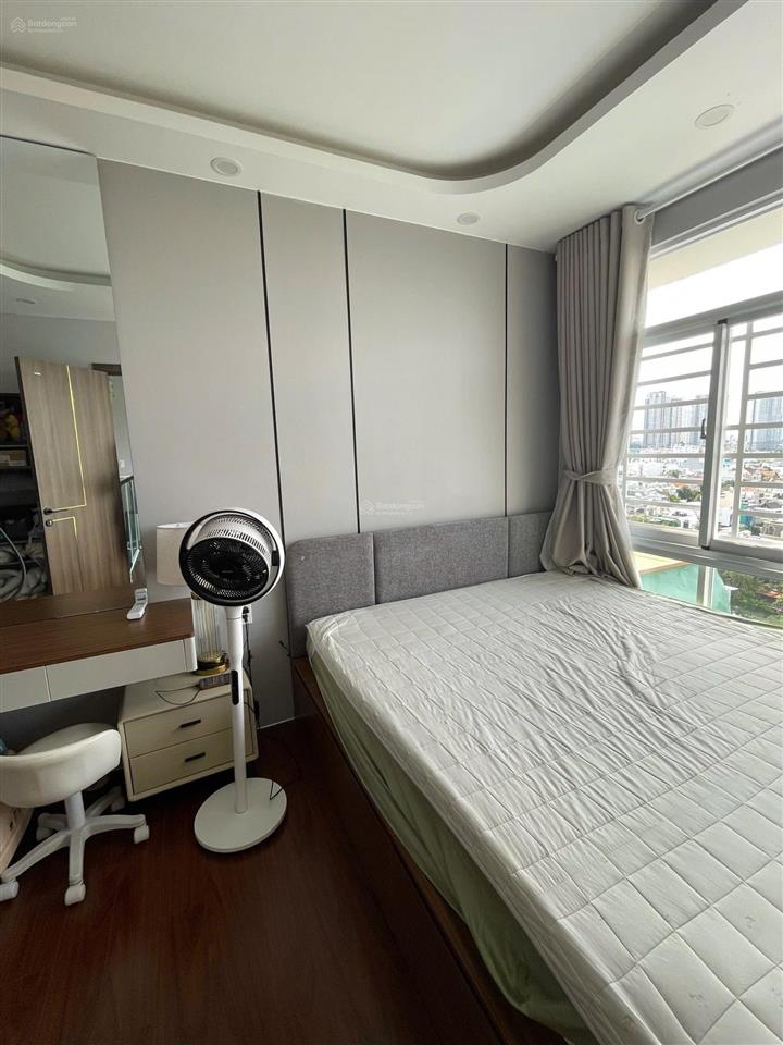 Penthouse sky garden 3  phú mỹ hưng  quận 7  tp.hcm nhà đẹp giá thương lượng tốt.