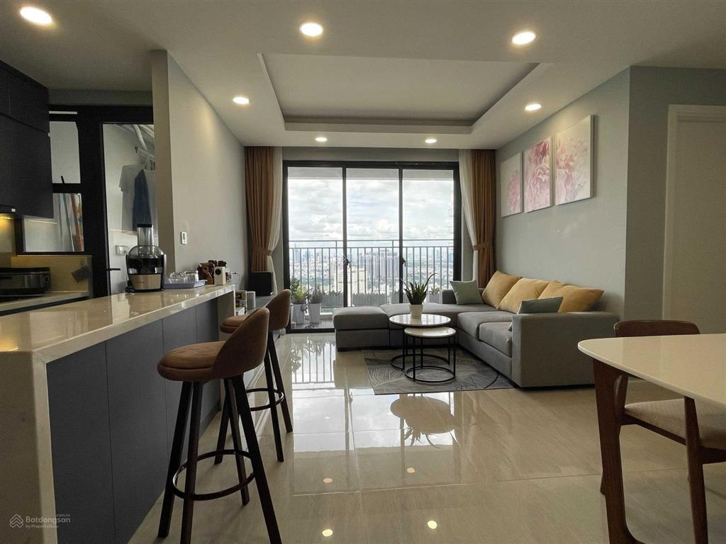 Cần bán căn hộ riviera point, quận 7 giá tốt 99m2 căn góc 8,1 tỷ, có sổ hồng,  0906 752 ***
