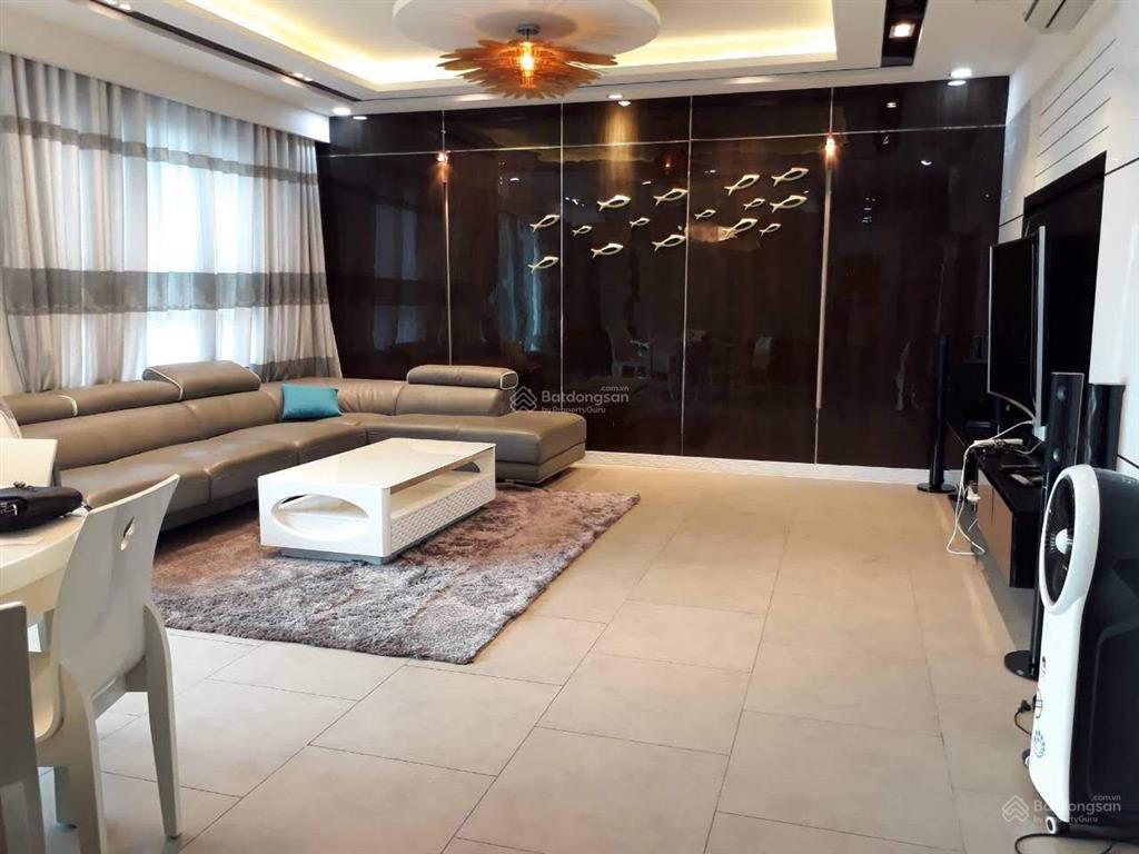 Cần bán căn hộ riviera point, quận 7 giá tốt 99m2 căn góc 8,1 tỷ, có sổ hồng,  0906 752 ***