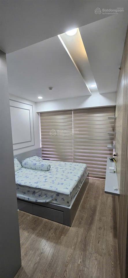 Bán gấp căn hộ 2pn midtown phú mỹ hưng giá tốt khu vực 80m2, giá 8,5 tỷ.  0906 752 ***