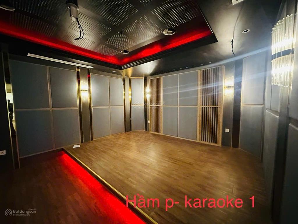 Chính chủ cần bán khu biệt thự liền kề phú mỹ hưng, đường số 15 kdc phú mỹ, tổng dt 536m2 giá 52 tỷ