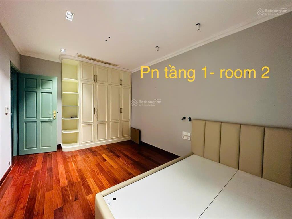 Chính chủ cần bán khu biệt thự liền kề phú mỹ hưng, đường số 15 kdc phú mỹ, tổng dt 536m2 giá 52 tỷ