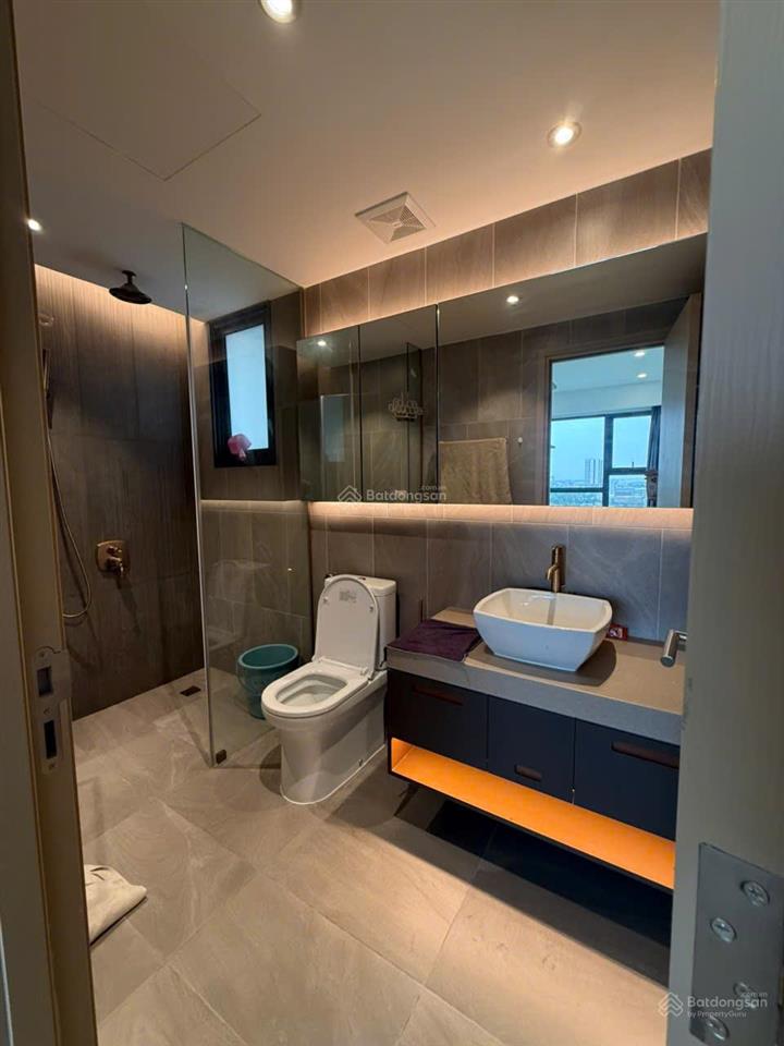 Bán gấp! căn hộ the antonia  86m2  2pn  full nt, sẵn hdt. giá 10 tỷ.  ms kim  0768 739 ***