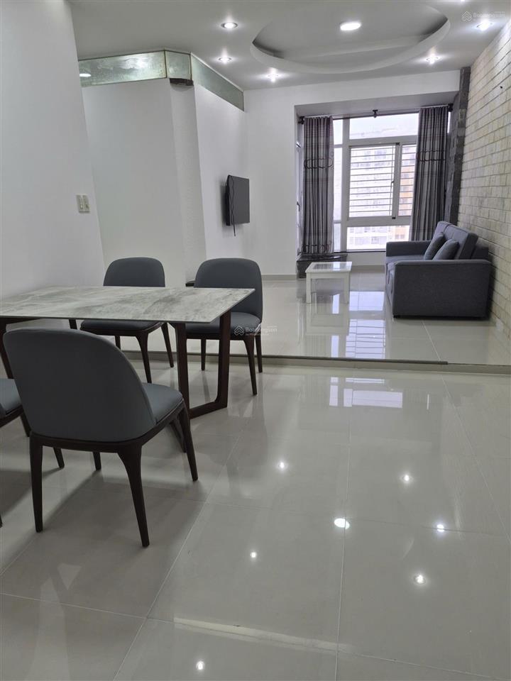 Cần bán gấp căn hộ sky garden 2, 89m²  3pn 2wc, full nt, giá chỉ 5,3 tỷ.  0768 739 ***  ms kim
