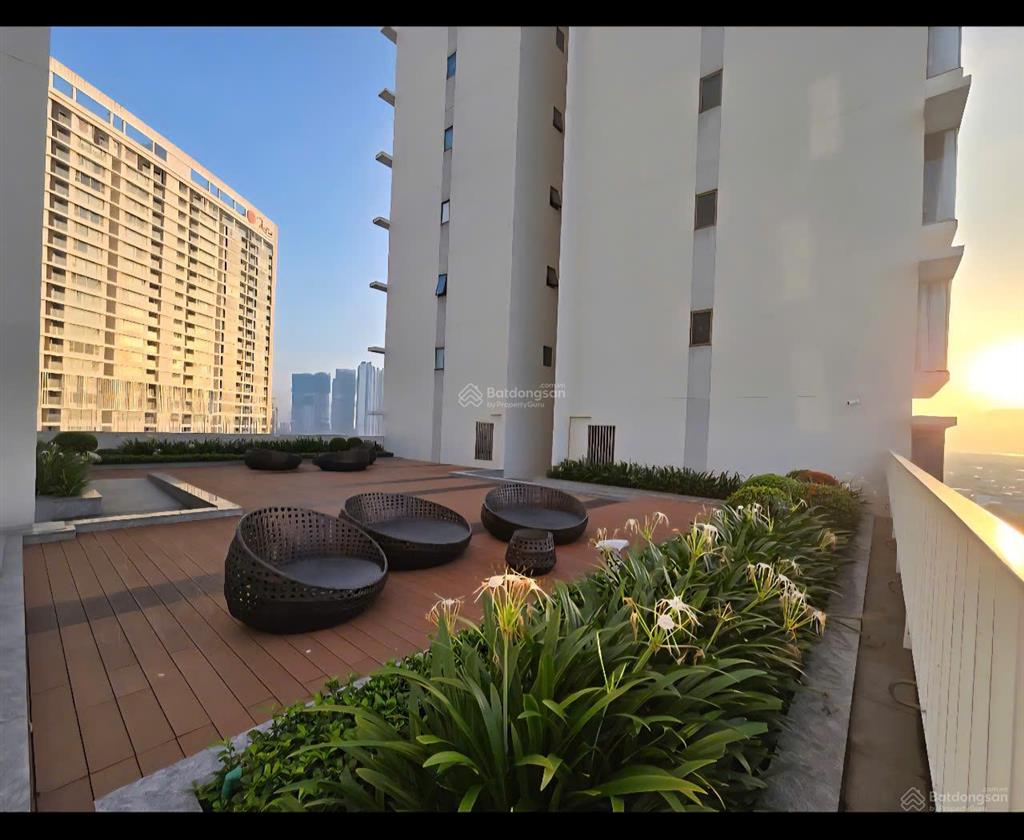 Cho thuê căn hộ midtown, 80m2 2pn 2wc giá 29tr/th  0909 664 ***