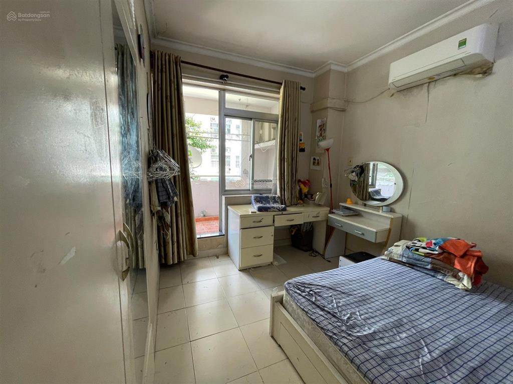 Cần bán gấp căn góc hưng vượng 3, giá tốt trên thị trường, 65m2, 2pn, 1wc.  0909 664 ***