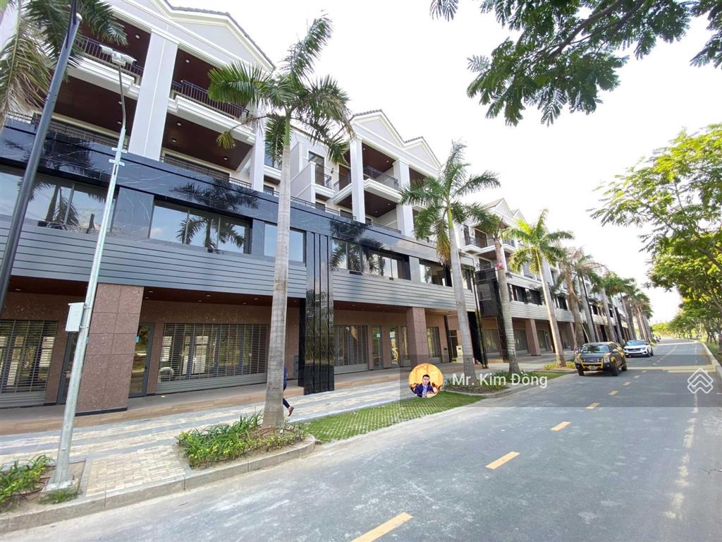 Tôi cần cho thuê shophouse (đã hoàn thiện  có thang máy) tiện vào ở ngay kinh doanh  xem nhà 24/7