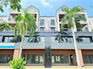 1 căn shop zeitgeist  full nội thất có thang máy (có hđ thuê) bán giá hời thị trường (sổ hồng)