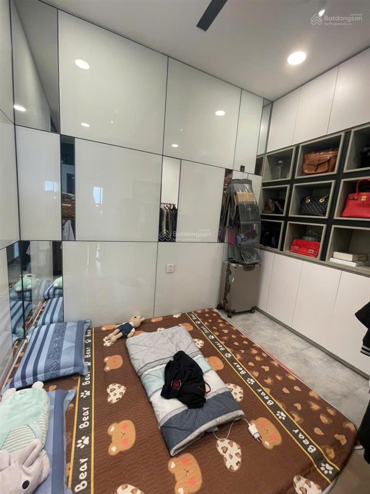 Căn hộ pegasuite 1 diện tích 60m2 giá bán 3.8 tỷ  xem nhà