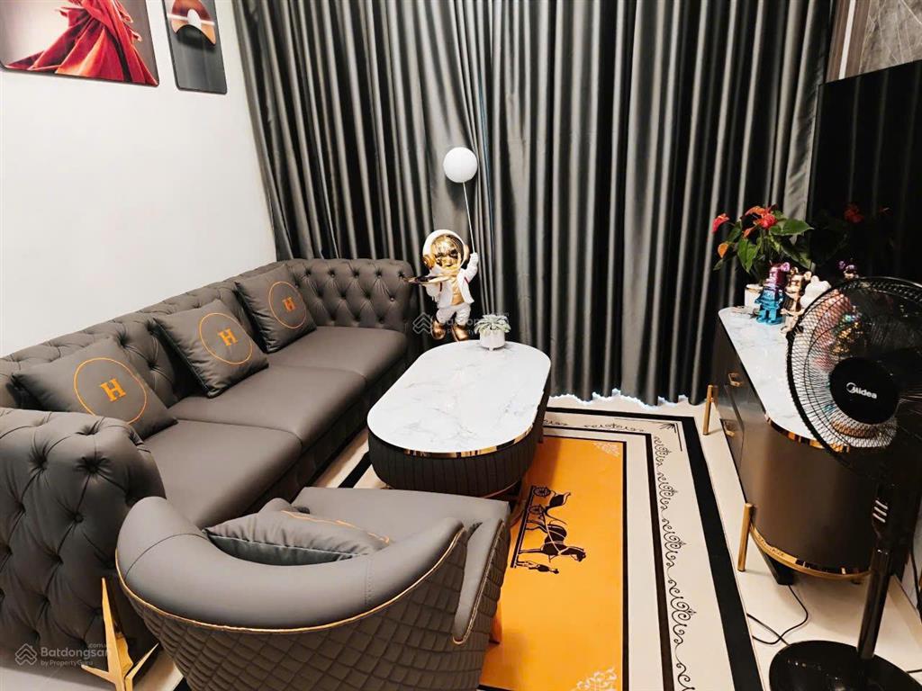 Căn hộ pegasuite 1 diện tích 60m2 giá bán 3.8 tỷ  xem nhà