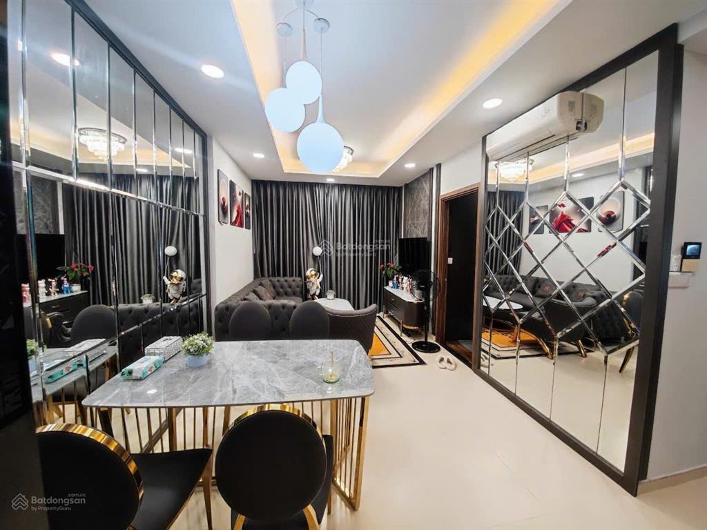 Căn hộ pegasuite 1 diện tích 60m2 giá bán 3.8 tỷ  xem nhà