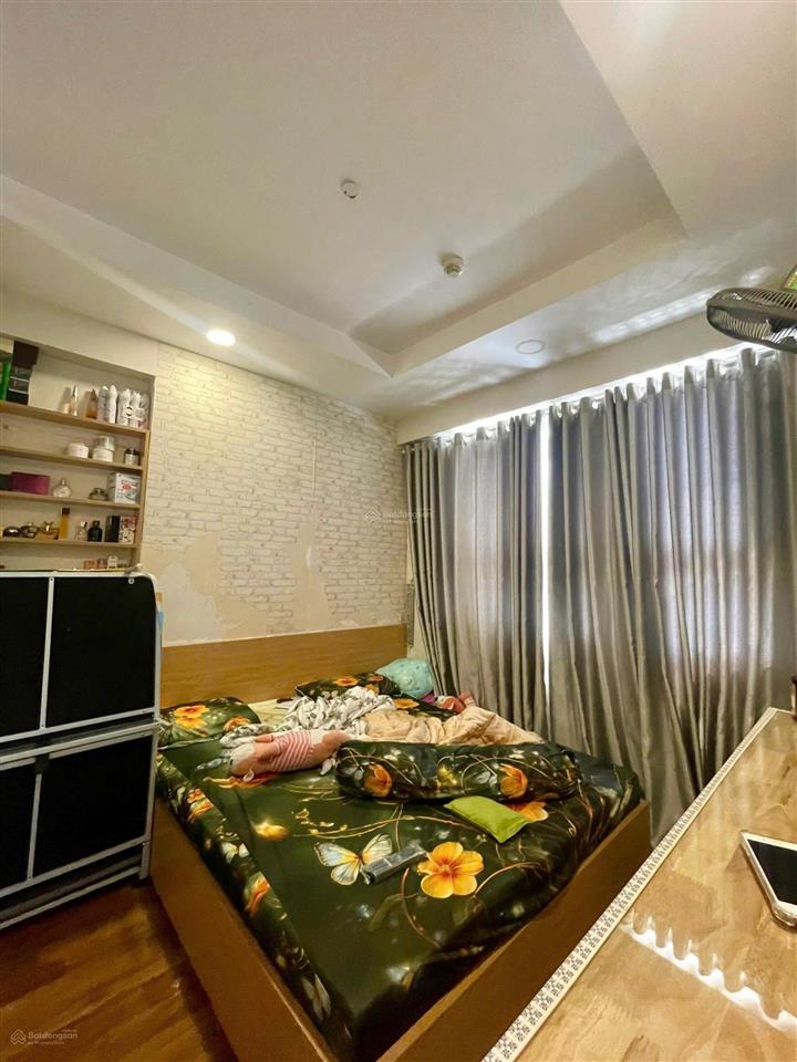 Chính chủ bán căn 68m2 đã có sổ hồng giá  4.390 tỷ  xem nhà