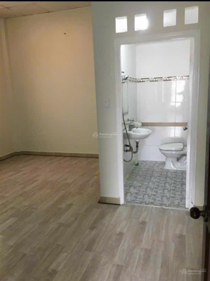 Bán nhà1 lầu 4.5mx12m đường nhựa giá 6.2 tỷ