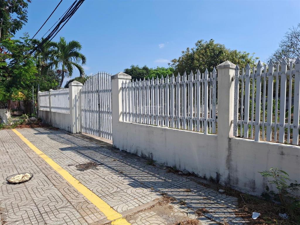 Cần bán lô đất 520m2 mt tắc xuất đường ra bến tàu thủy vũng tàu