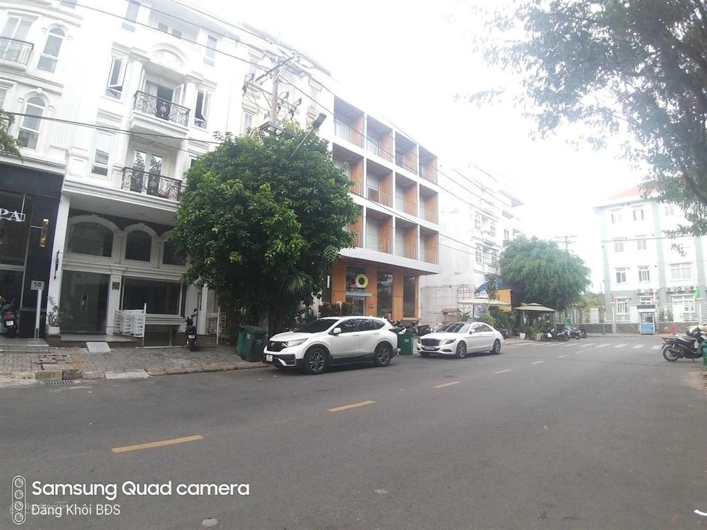 Bán nhà phố bùi bằng đoàn, phú mỹ hưng, p. tân phong, quận 7, giá 28 tỷ, 6x18.5m, 5 tầng, tp.hcm