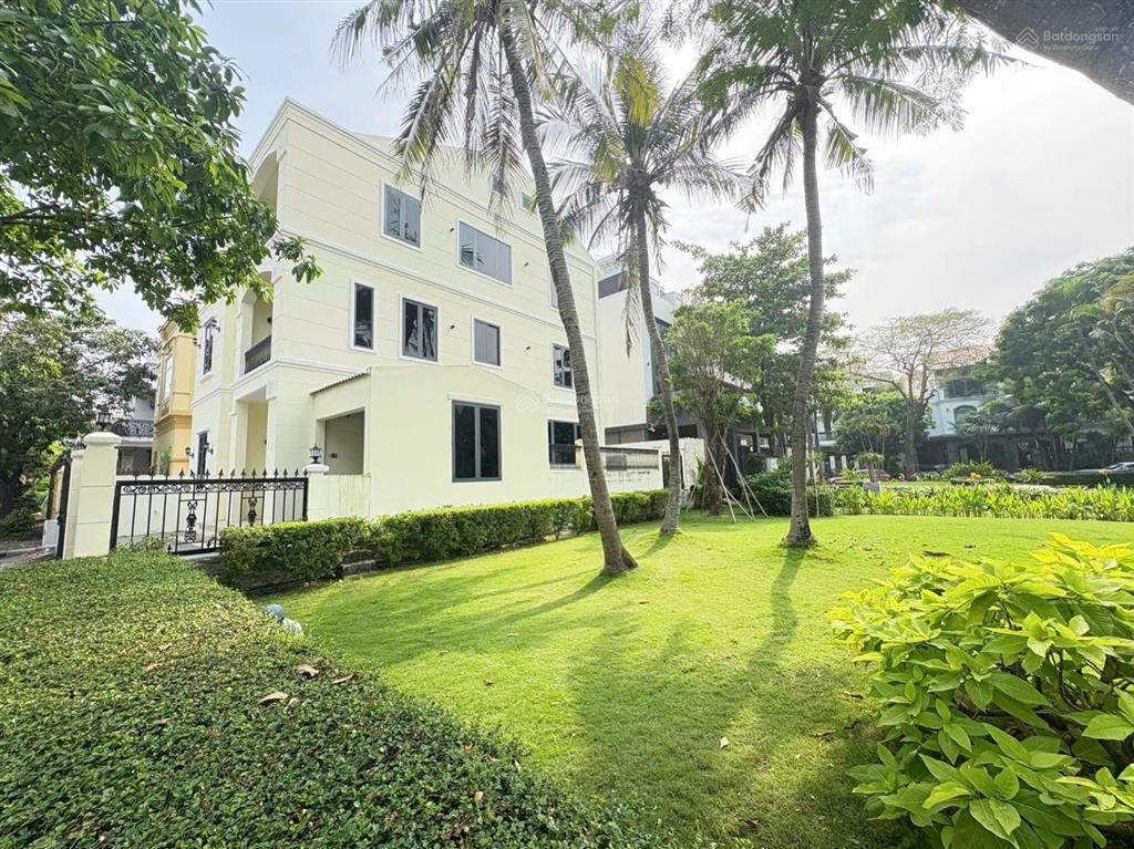 Bán villa đơn lập góc 2 mặt tiền đường 22 nam thông i , pmh, q7 giá 78,999 tỷ, 198m2,