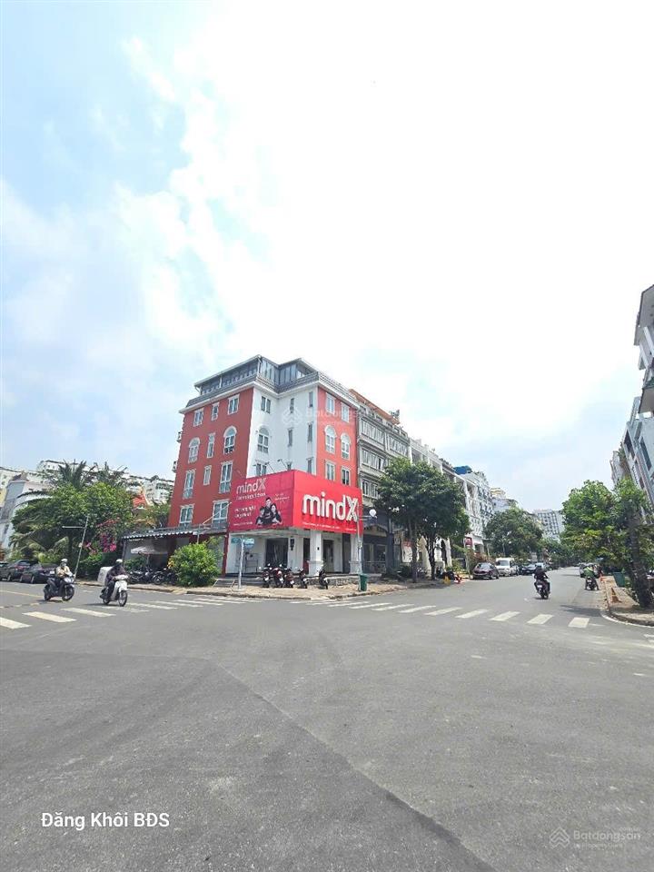 Bán nhà mặt phố 109 tỷ, 218 m2 tại góc 2 mt phạm thái bường, tân phong, quận 7, tp. hcm hot!