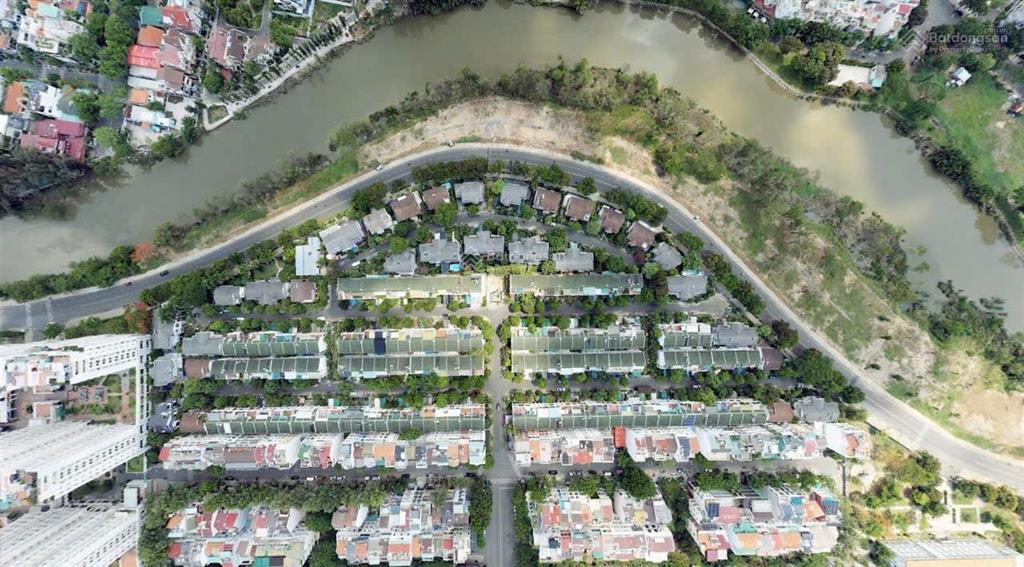 Đất hưng gia hưng phước phạm văn nghị, phú mỹ hưng 28 tỷ, 111m2, vị trí đẹp sầm uất.  0961 830 ***