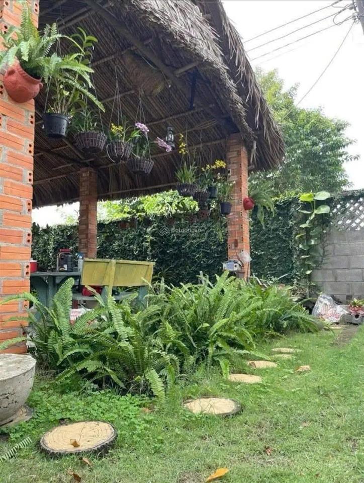 Bán biệt thự vườn tại nguyễn thị định, quận 2. 70 triệu / m2, 14 x 24 308 m2,