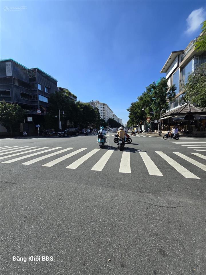 Shophouse góc 2 mt số 6, bùi bằng đoàn, pmh tân hưng tphcm, 33,999 tỷ, 320m2. thu nhập 80tr/tháng