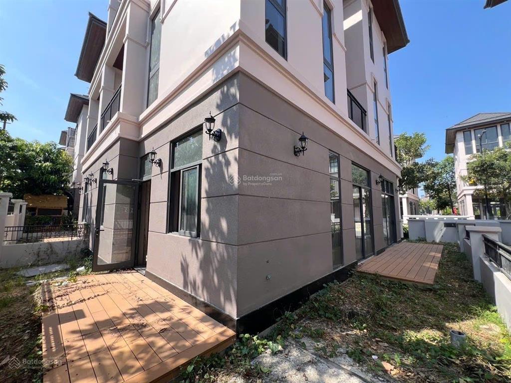 Bán biệt thự compound 5pn, 5wc gs zeitgeist city, nhà bè. cách q1 9km 22,9 tỷ, 161m2, chuẩn đẹp