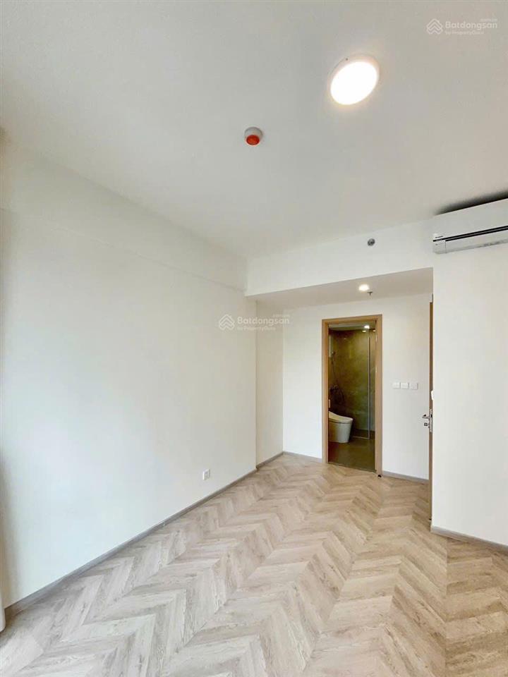 Cần bán gấp căn hộ masteri centre point 72m2 giá chỉ 4.350 tỷ bao sang tên .  0914 752 *** pkd