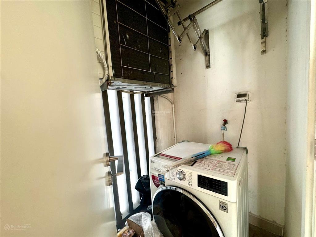 Chủ bay về việt nam xử lý việc cần bán gấp căn hộ 2pn, giá tốt trước về úc