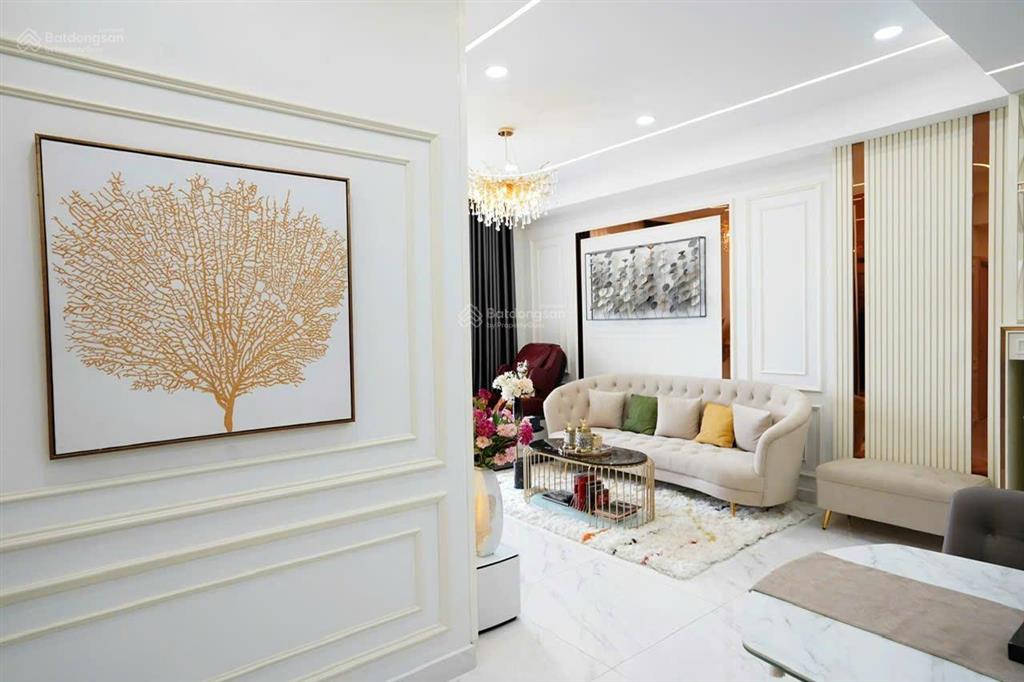 Bán căn hộ midtown  phú mỹ hưng, lầu cao, view đẹp, 130 m2, 15 tỷ