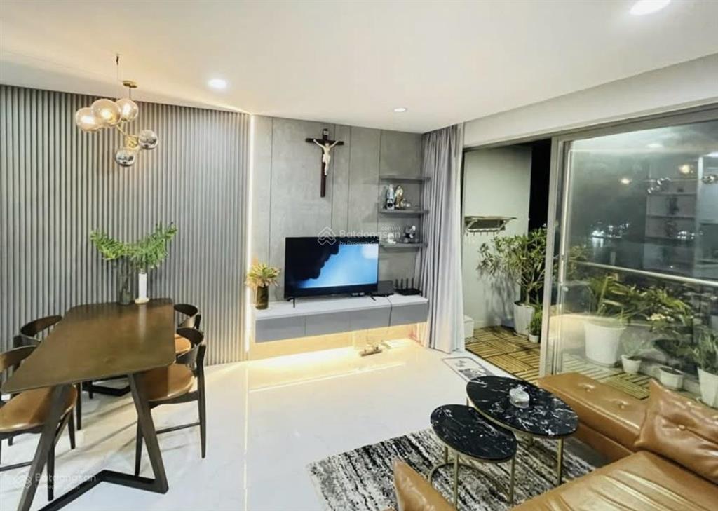 Bán căn hộ cc carillon 7, 3,939 tỷ, 66,6m2, 2pn, đầy đủ nội thất tại tân phú cạnh đầm sen