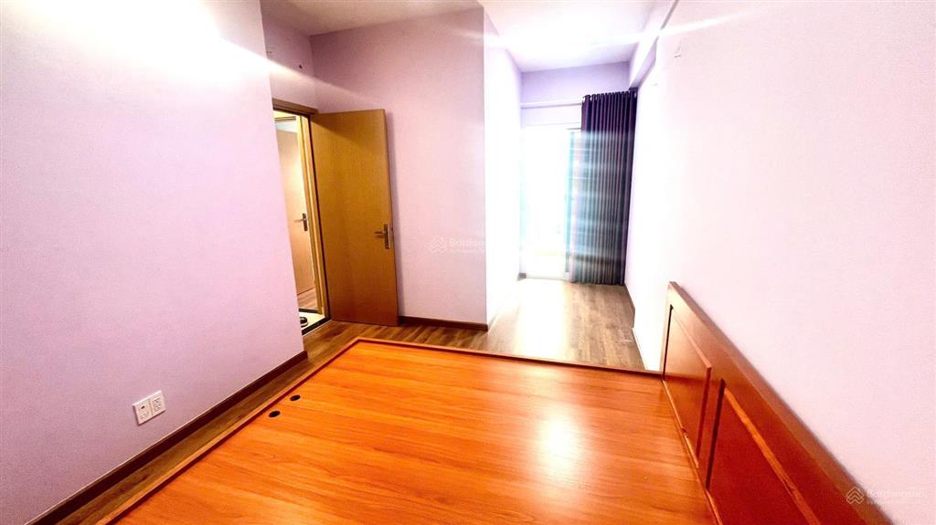 Giảm sâu 400tr. căn hộ 2pn chung cư carillon 7 tân phú sổ sẵn. view hồ bơi. 0933 658 *** triều