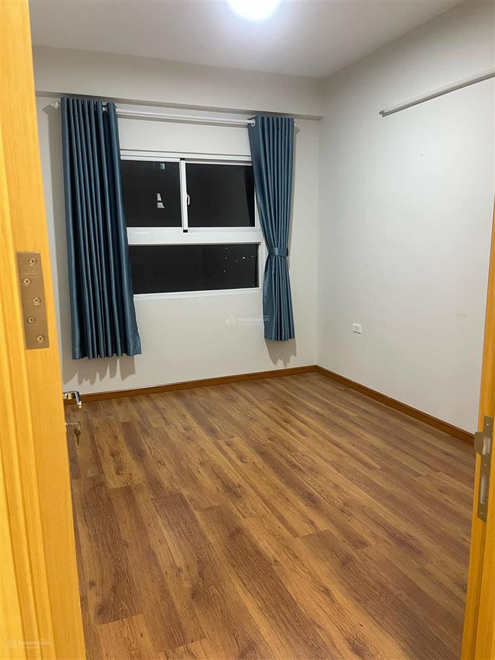 Cho thuê cc carillon 7, 12 triệu/th, 72m2, 2pn, 2wc, chính chủ, tốt