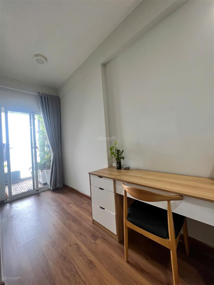 Bán căn hộ 2pn chung cư carillon 7 giá tốt sổ hồng riêng. hồ bơi. công viên. nhà trẻ