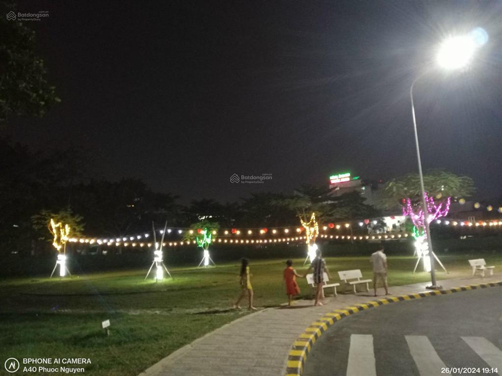Mình tha thiết bán căn hộ 2pn2wc chung cư carillon 7, có hồ bơi, mới bàn giao 2022. giá tốt