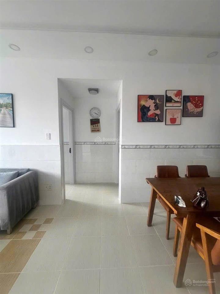 Cho thuê rẻ căn hộ 2pn khu dân cư nam long  trần trọng cung  quận 7. nhà đẹp, view thoáng