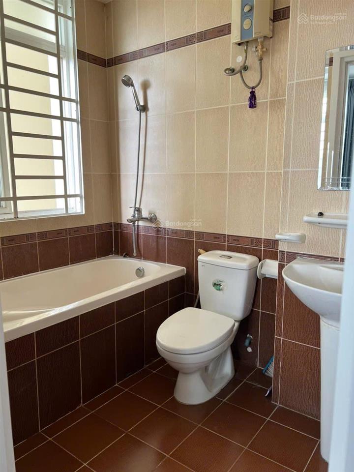 Cho thuê rẻ căn hộ 2pn khu dân cư nam long  trần trọng cung  quận 7. nhà đẹp, view thoáng