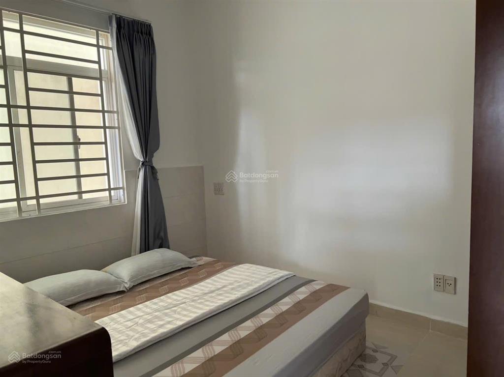 Cho thuê rẻ căn hộ 2pn khu dân cư nam long  trần trọng cung  quận 7. nhà đẹp, view thoáng
