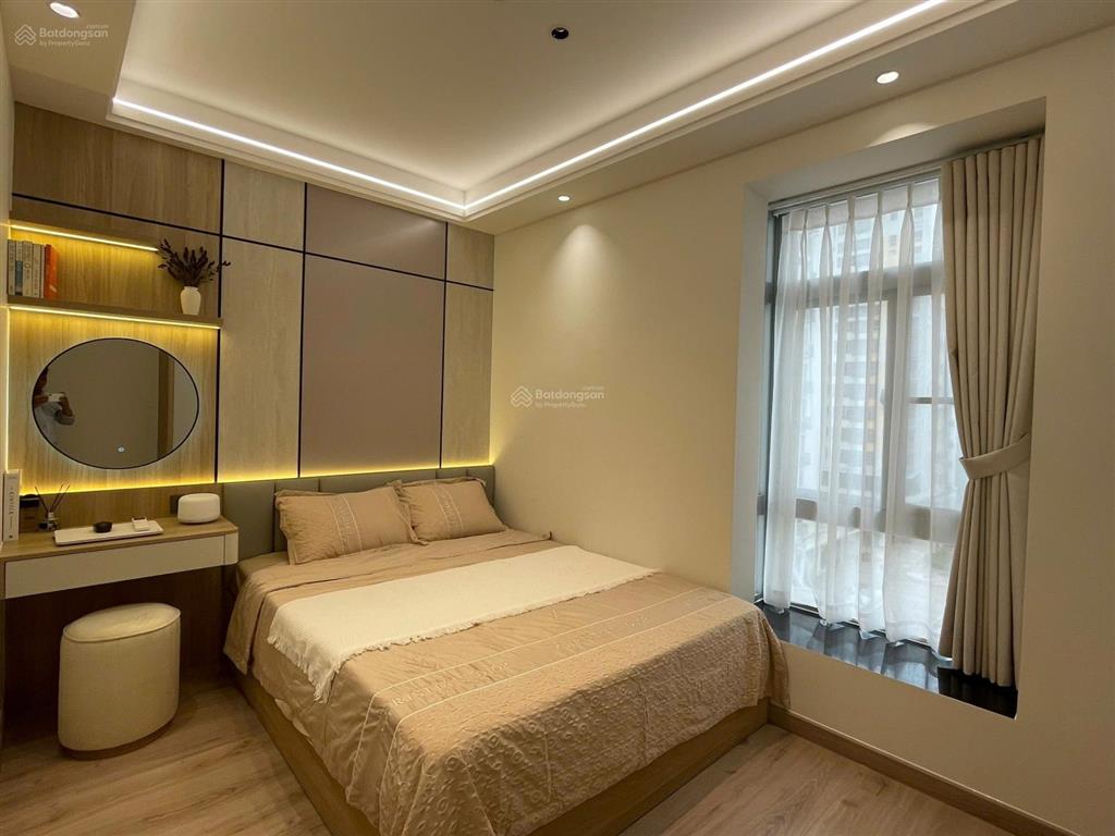 Cần tiền bán nhanh căn góc sky garden  pmhq7 nhà đẹp, mới 100%.  0918 360 ***